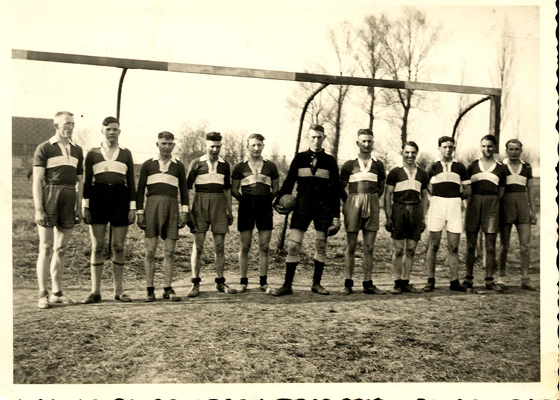 1936